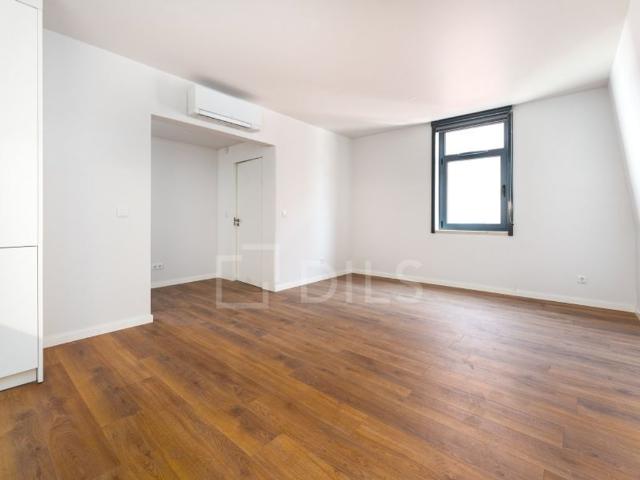 à venda Apartamento de luxo, Largo do Calvario, Lisboa