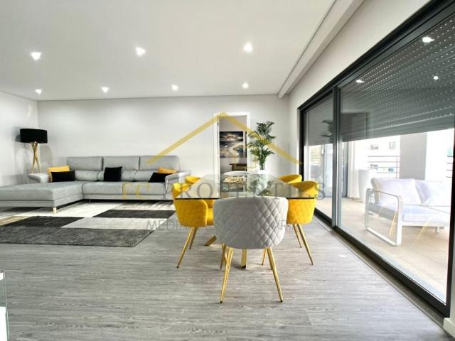 à venda Luxuoso apartamento de 132 m2, Patinha, Olhão, Faro
