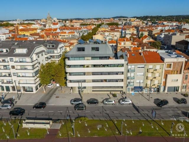 à venda Luxuoso apartamento de 133 m2, Espinho, Portugal