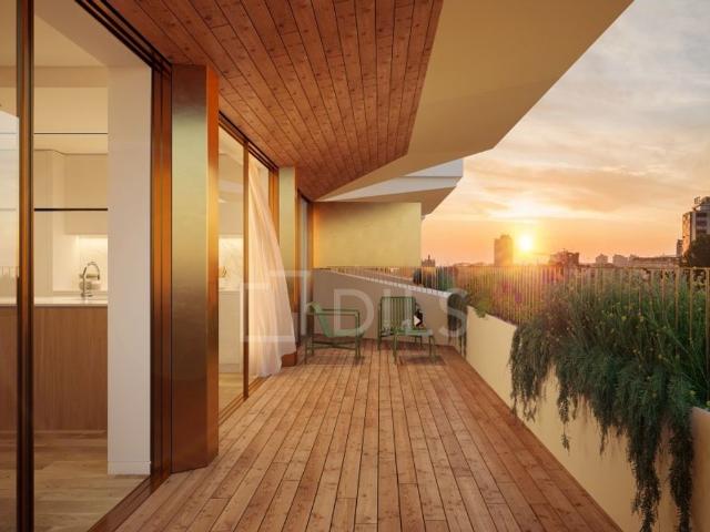 à venda Luxuoso apartamento de 144 m2, Avenida da Boavista, Porto