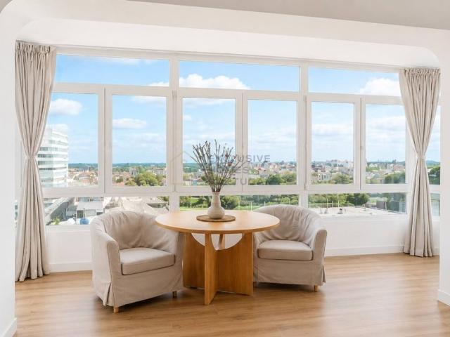 à venda Luxuoso apartamento de 140 m2, Almada, Portugal