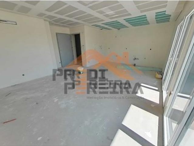 à venda Luxuoso apartamento de 140 m2, Paradela, Loures, Lisboa