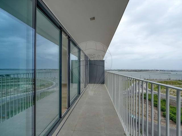 à venda Luxuoso apartamento de 141 m2, Barreiro, Setúbal