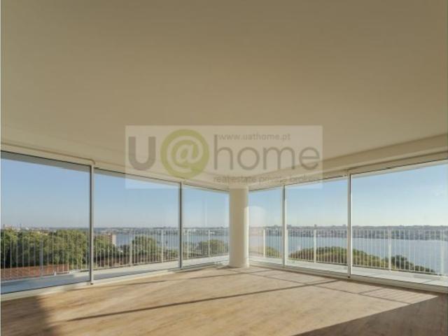 à venda Apartamento de luxo, Seixal, Portugal