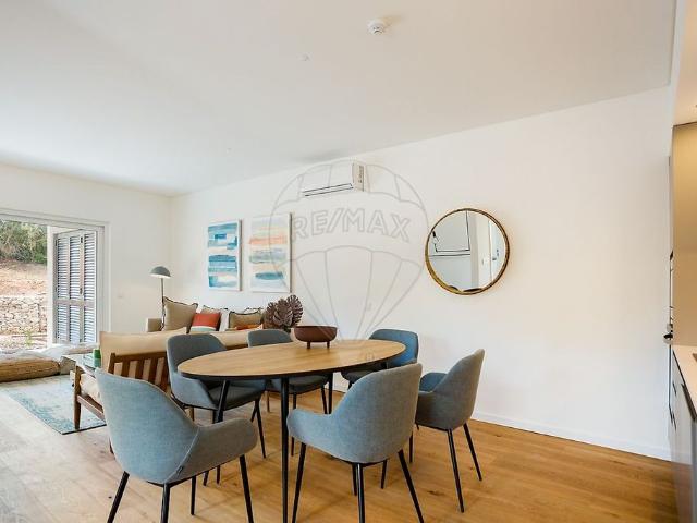 à venda Luxuoso apartamento de 156 m2, Estômbar e Parchal, Lagoa, Faro