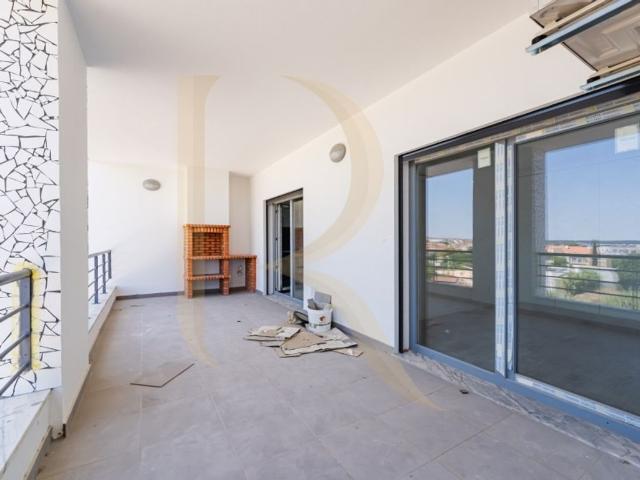 à venda Apartamento de alto padrão de 197 m2, Seixal, Setúbal