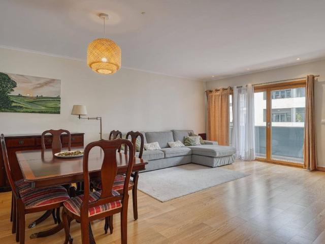 à venda Luxuoso apartamento de 169 m2, Loures, Portugal