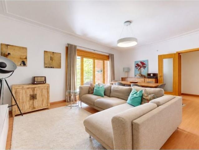à venda Luxuoso apartamento de 161 m2, Odivelas, Portugal