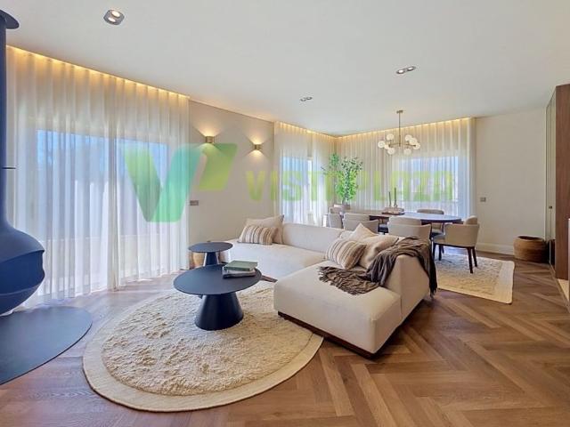 à venda Luxuoso apartamento de 162 m2, Boca do Rio, Lagoa, Faro