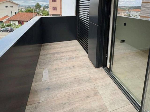 à venda Luxuoso apartamento de 177 m2, Quinta S. Cosme, Gondomar, Porto