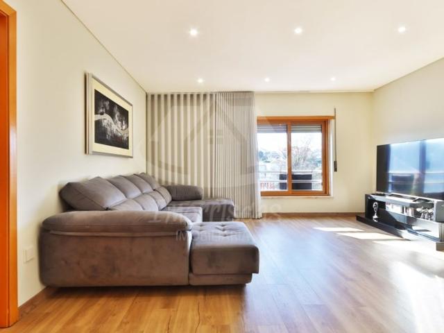 à venda Luxuoso apartamento de 170 m2, Loures, Lisboa