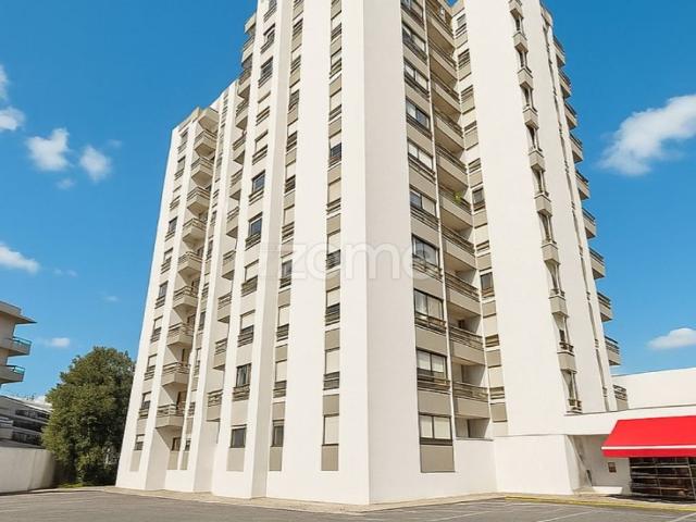à venda Apartamento de alto padrão, Amadora, Lisboa