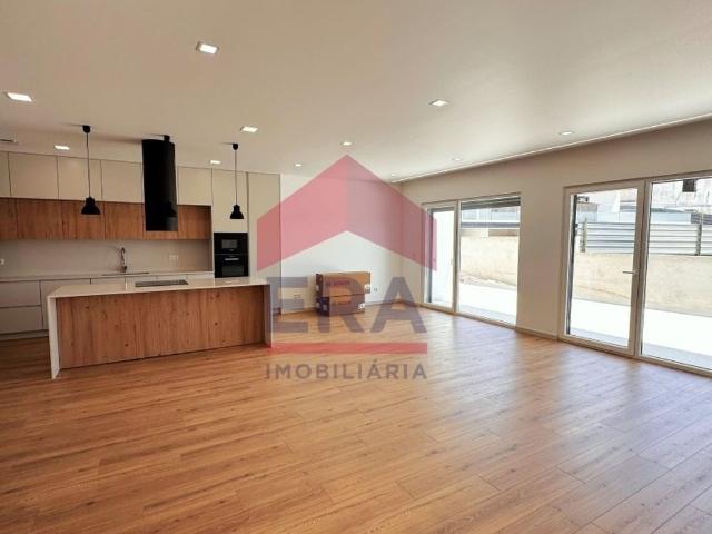 à venda Luxuoso apartamento de 187 m2, Lourinhã, Lisboa