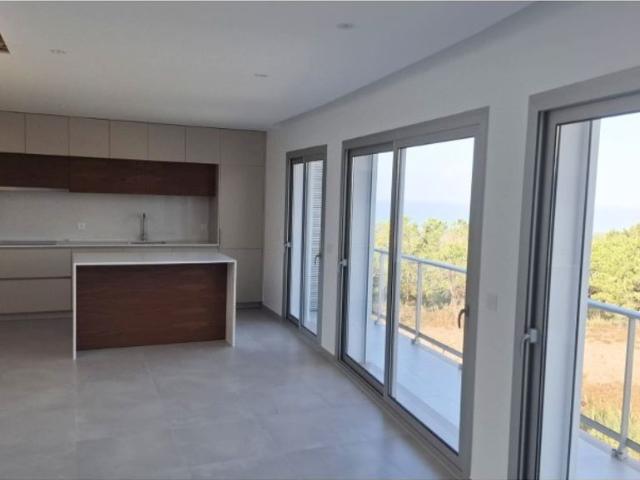 à venda Luxuoso apartamento de 189 m2, Calhau, Nazaré, Leiria