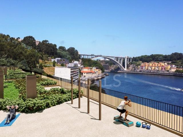 à venda Apartamento de alto padrão de 182 m2, Santa Marinha, Vila Nova de Gaia, Porto