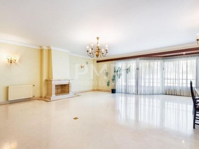 à venda Luxuoso apartamento de 200 m2, Lisboa, Portugal