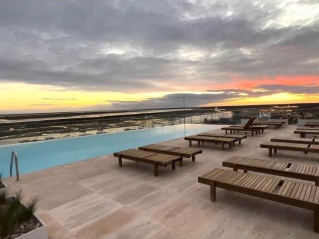 à venda Luxuoso apartamento de 260 m2, Marina de Olhao, Olhão, Faro