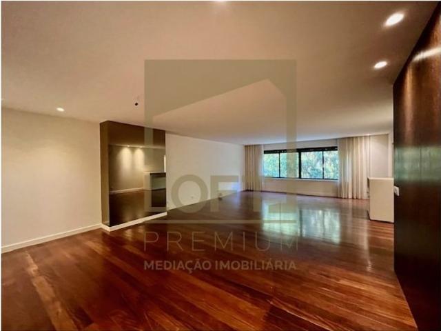 à venda Luxuoso apartamento de 213 m2, Guimarães, Braga