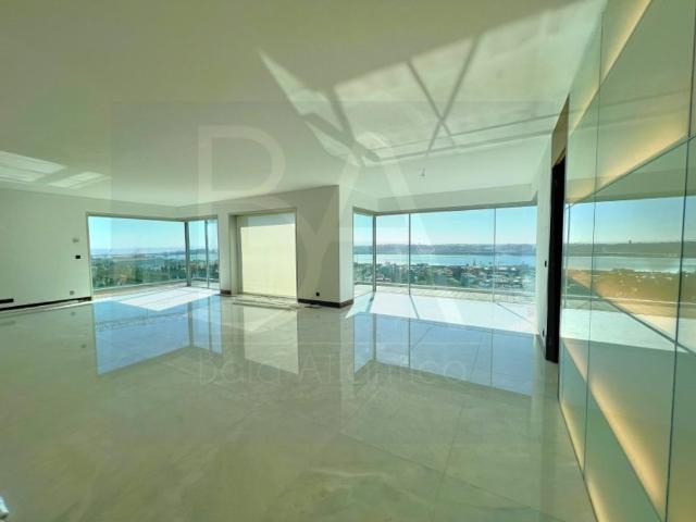 à venda Luxuoso apartamento de 276 m2, Restelo Sao Francisco Xavier, Lisboa