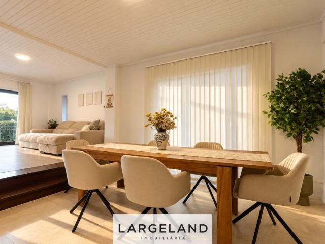 à venda Luxuoso apartamento de 280 m2, Santa Maria da Feira, Portugal