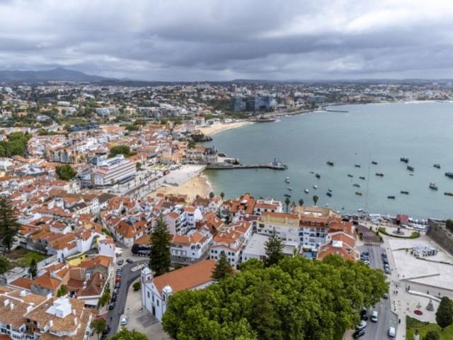 à venda Luxuoso apartamento de 53 m2, Cascais, Portugal