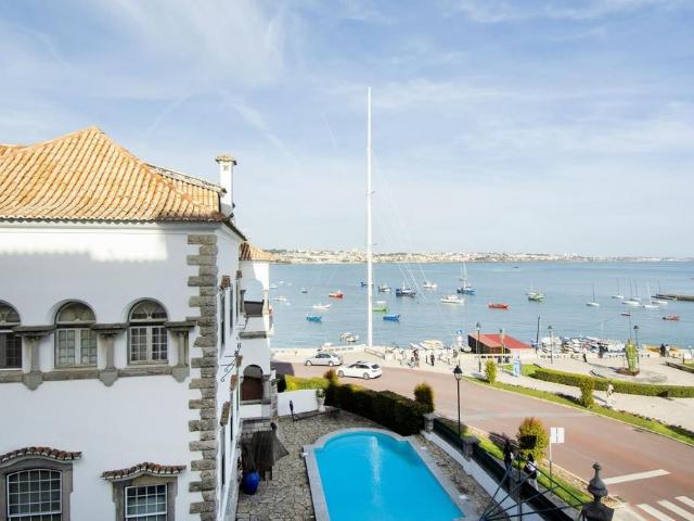 à venda Luxuoso apartamento de 74 m2, Cascais, Lisboa
