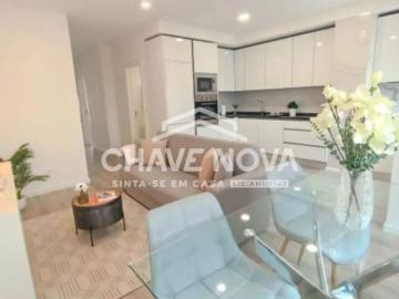 à venda Luxuoso apartamento de 79 m2, Benfica, Portugal