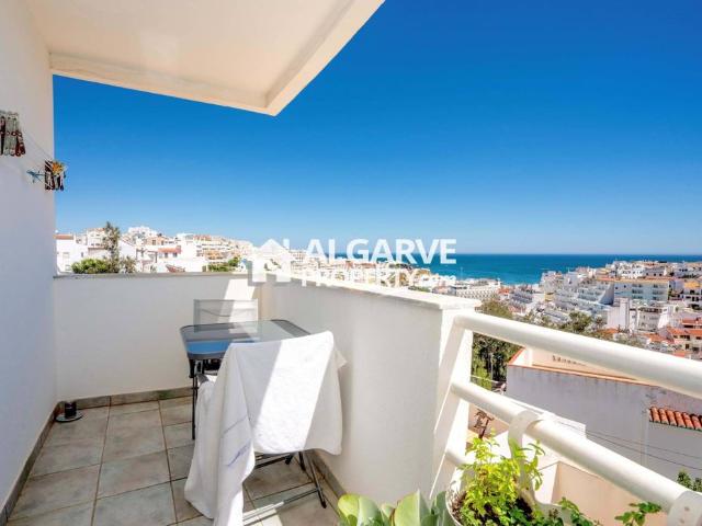 à venda Luxuoso apartamento de 80 m2, Albufeira e Olhos de Água, Portugal