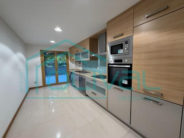 à venda Luxuoso apartamento de 185 m2, Vila Franca de Xira, Lisboa