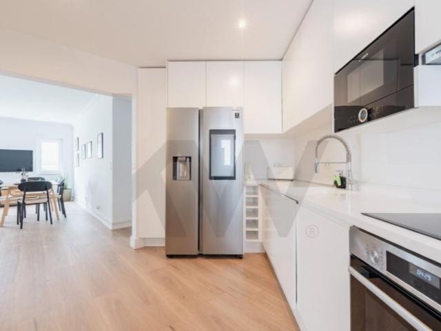 à venda Luxuoso apartamento de 88 m2, Cascais, Portugal