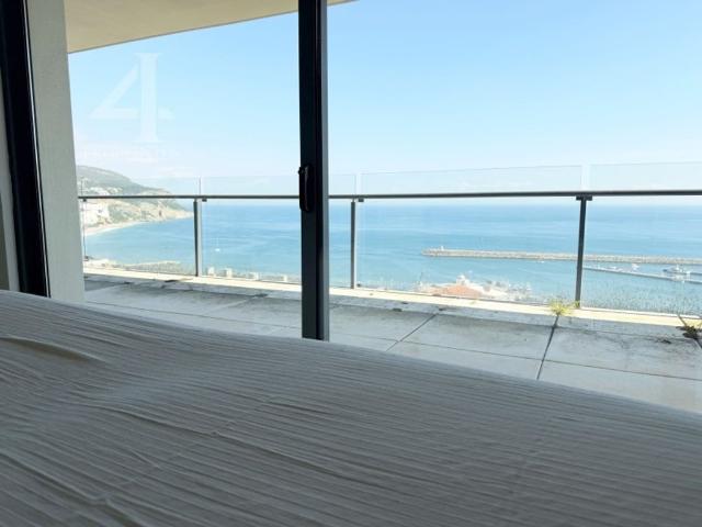 à venda Luxuoso apartamento de 97 m2, Sesimbra, Setúbal