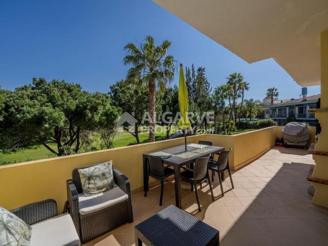 à venda Luxuoso apartamento de 93 m2, Vilamoura, Portugal