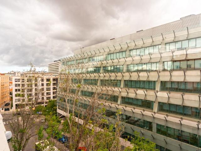 à venda Luxuoso apartamento de 94 m2, Lisboa