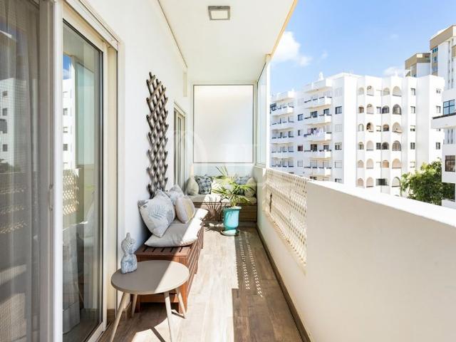 à venda Luxuoso apartamento de 99 m2, Vilamoura, Loulé, Faro