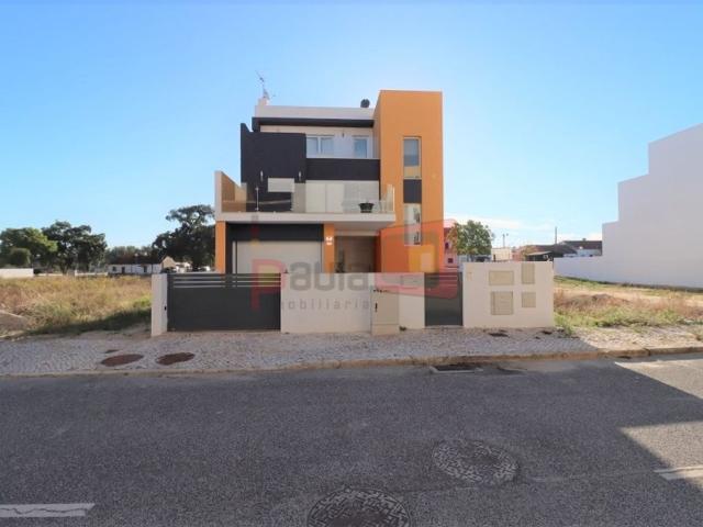Casa de prestígio de 200 m² à venda Pegoes Gare, Montijo, Setúbal