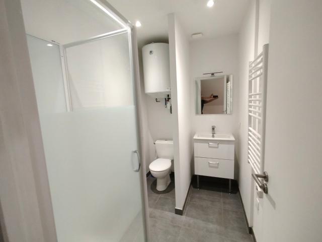 A Vendre 4 Appartements de type T2 Fougeres 115m² Fougères