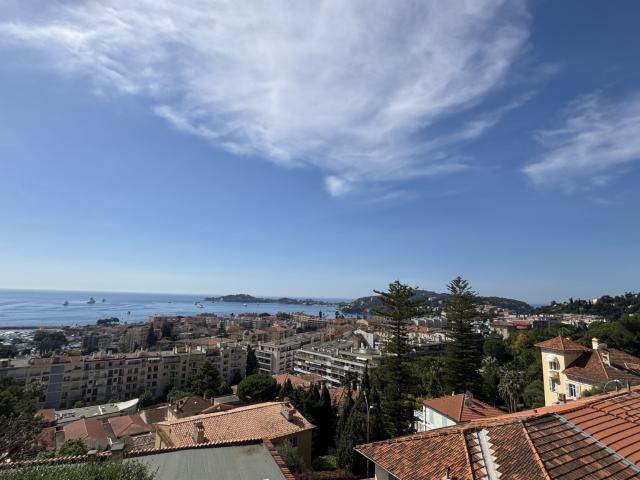 À VENDRE 4 PIÈCES 195m2 VUE PANORAMIQUE BEAULIEU SUR MER