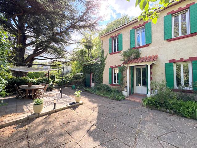 A VENDRE 84120 MIRABEAU MAISON TYPE 4 PIECES D'ENVIRON 97 M2 AVEC TERRAIN DE 1060 M2