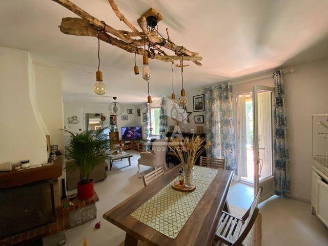 A VENDRE 13790 CHATEAUNEUF LE ROUGE MAISON DE TYPE 5 DE 108M2 SUR 1500M2 DE TERRAIN AVEC PISCINE ET ATELIER