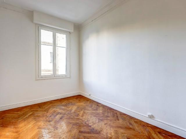 A VENDRE 2P AVENUE GAY 40 M2