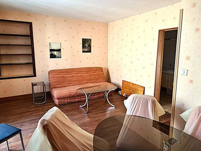A vendre 3 pièces CHALAIS 16 Local/Bureau avec 1 chambre, 79,50 m²