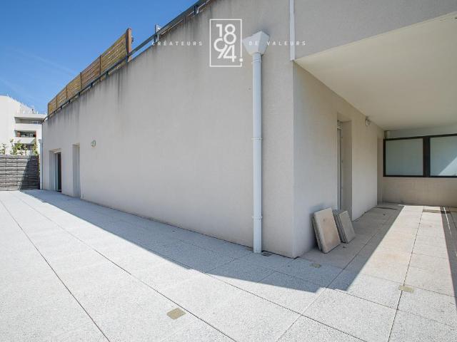 A vendre T3 CAPELETTE terrasse 60 m2