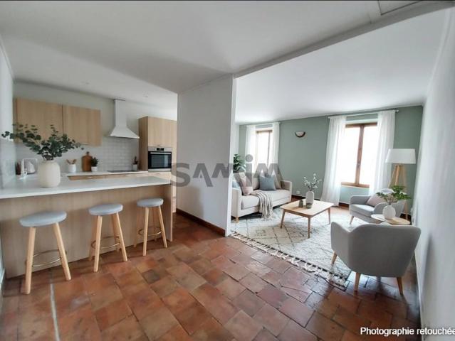 À VENDRE T2 au centre du village ST HIPPOLYTE DU FORT