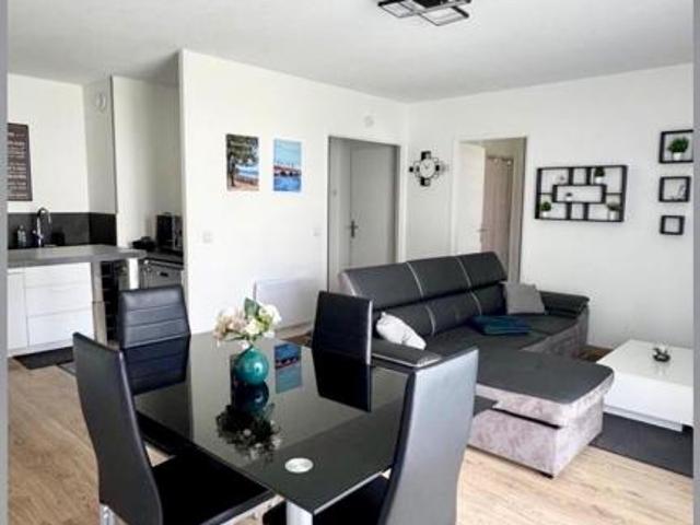 À vendre – t2 de 46 m² vendu entièrement meublé