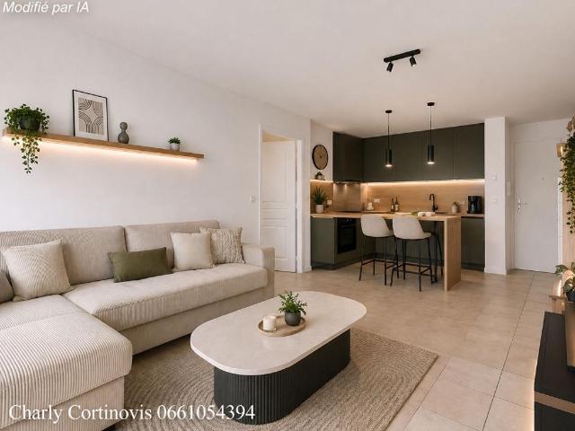 À vendre T2 de 39 m² avec grande TERRASSE et GARAGE