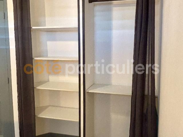 A VENDRE T2 MEUBLE A LA MARINA de Saint François 97118