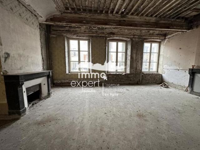 À vendre: Trois plateaux à aménager Opportunité unique d'