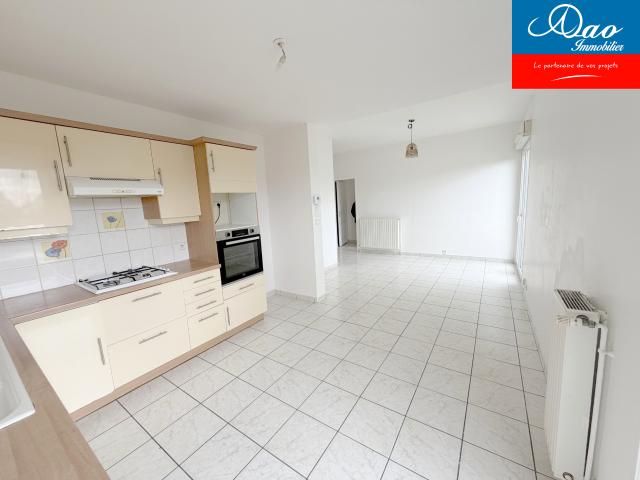 À saisir! vendre appartement 3 pièces avec parking proche gare de Troyes