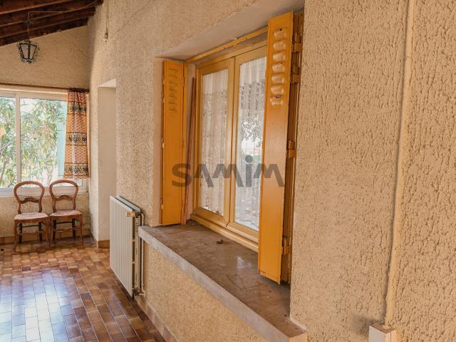 À VENDRE VILLA 100 m2 avec véranda SUR TERRAIN CONSTRUCTIBLE SAUVE