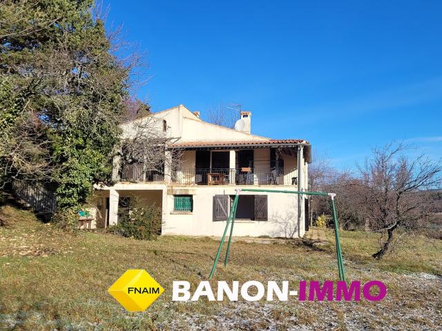 À Vendre: Villa 164 m2 Terrain Clos de 1 500 m2 Revest du Bion